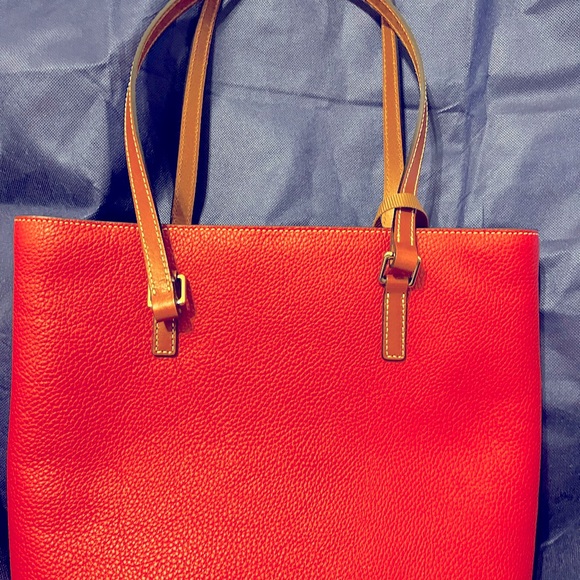 Dooney & Bourke Handbag, Pebble Grain Shopper Tote - Red - Picture 3 of 3